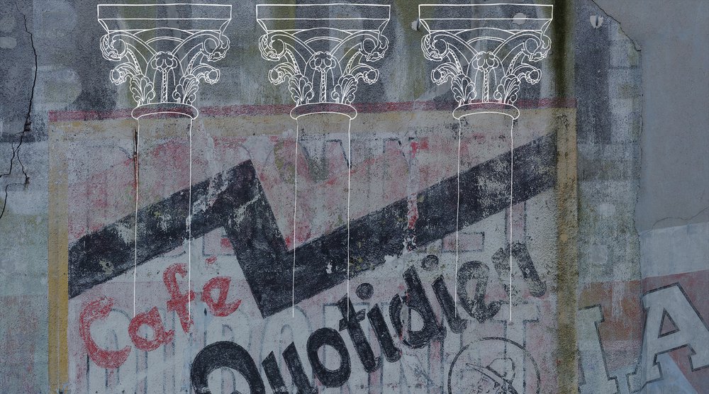 colonnes corinthiennes fond béton peint