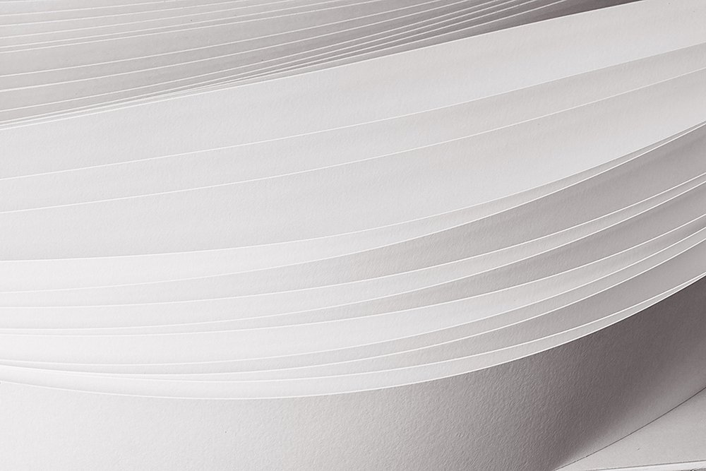 dessin représentant des rayures courbes , presque horizontales